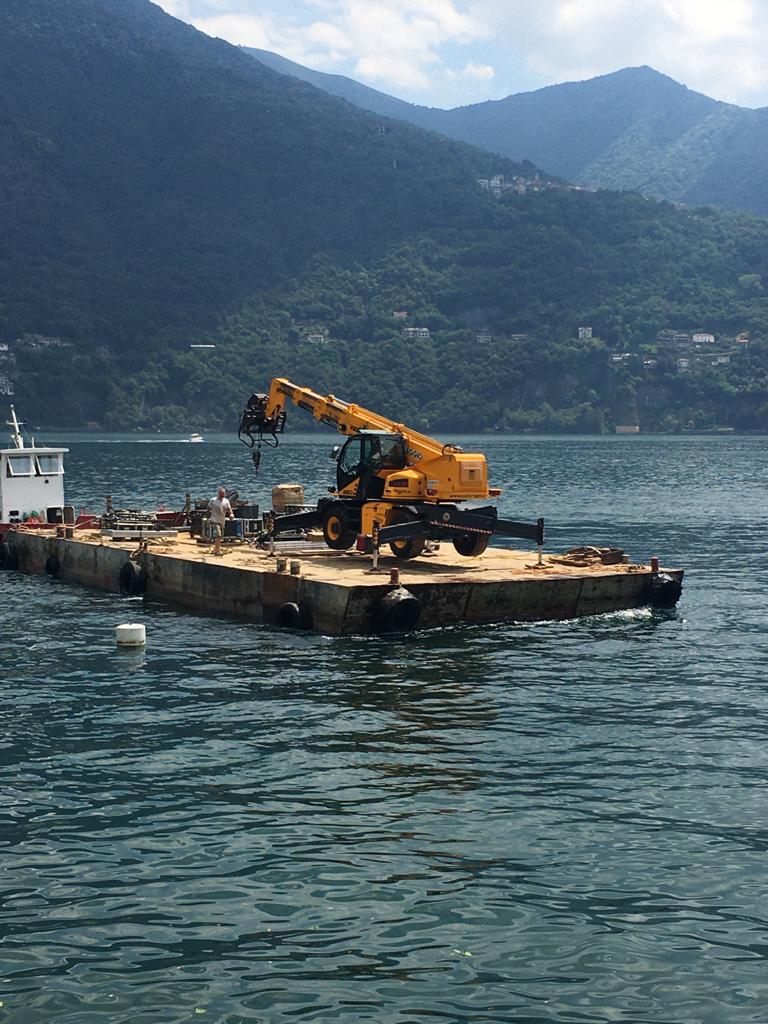 Mezzo al lavoro